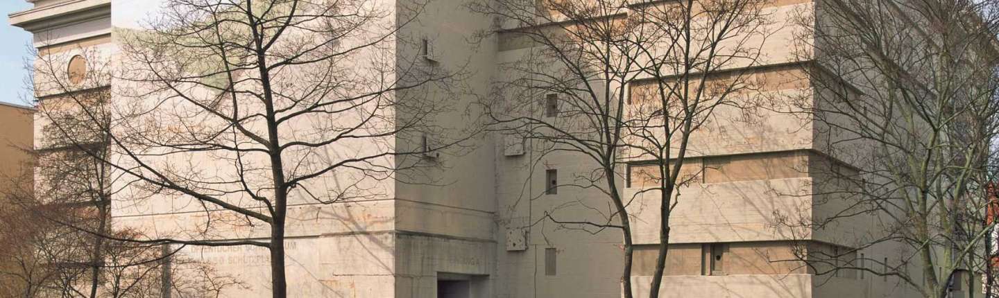farbiges Bild des Bunkers am Bäckerweg in Mannheim-Waldhof